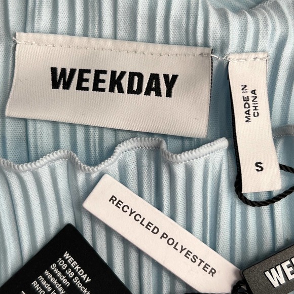 WEEKDAY Elaine Mini Dress SZ S ASOS Light Blue Recycled Crinkle Lettuce Hem Mini - Picture 4 of 11